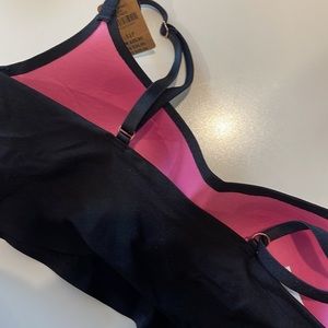 VICTORIA SECRET PINK BLACK CROP TANK/ SPORTS BRA/ BRALETTE